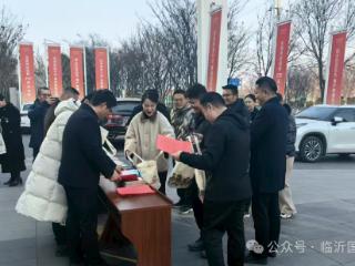 临沂市国动办开展“我为基层解难题”宪法宣传暨人防法律法规政策政策宣传活动