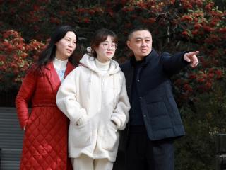 “警嫂”吴小红：一肩“家安” 一肩“筑安”