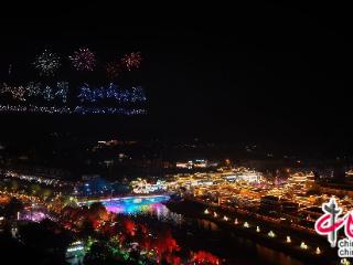 张家界武陵源：多元“夜”态 全域文旅向新