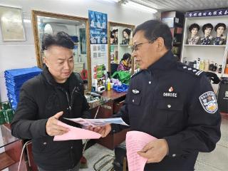 东海派出所构建“线下宣讲+线上警示”立体化交通安全宣传体系