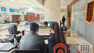 枣庄市薛城区行政审批服务局：肩并肩指导 一次就办成！