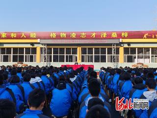 深泽县深泽镇中学开展法治教育专题讲座