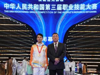 “不做大水漫灌，做职业导航”看河南这所高校如何“精准滴灌”出全国冠军