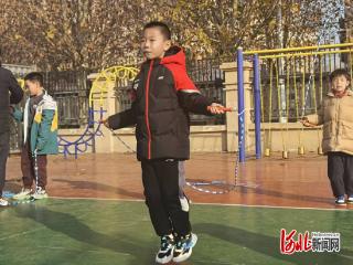 石家庄市谈固小学举办“绳彩飞扬”冬季跳绳大赛