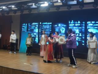 烟台十四中成功举办英语情景剧表演赛