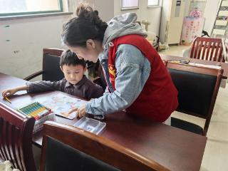 乐享艺术时光 滨江苑社区漫画公益课圆满收官