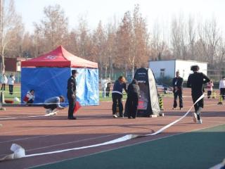淄博师专举办第四届大学生消防技能大比武