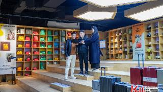 堅定信心勇挑大梁·產(chǎn)業(yè)新亮點丨河北特色產(chǎn)業(yè)集群共享智造故事(八):產(chǎn)品設(shè)計共享給白溝箱包帶來什么