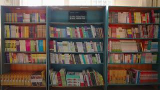 800个山区孩子的新"站台"：敷尔佳蔚蓝图书馆落地云南华坪