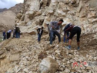 赣风吹渡昆仑山