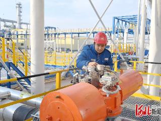 记者走基层｜“碳捕手”上岗，二氧化碳变废为宝