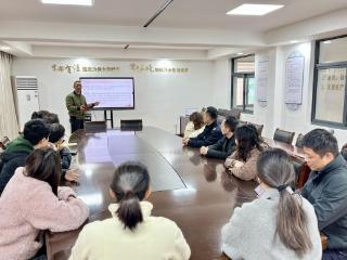 精准普法有“心”意 护航发展添暖意