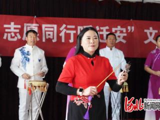 河北省迁安市：志愿者与福利院老人共迎新年