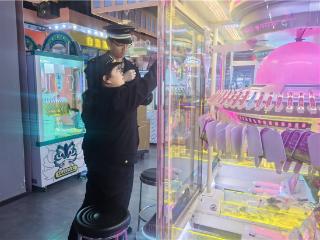 崂山区综合行政执法局开展元旦节前文化市场专项整治，护航节日文化环境健康有序