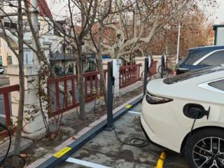 融通商服能源公司青岛山海酒店充电站投入运营