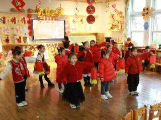 萌马迎春，洪山区实验幼儿园香趣园福运连连趣游园