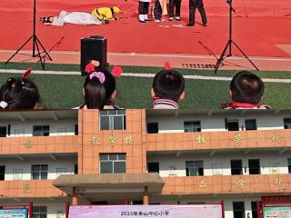 余干县禾山中心小学：英语节精彩绽放 多元文化浸润童心