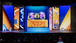 中国科技定义未来运动HURA超现实远程赛车亮相世界未来运动会