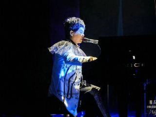 熊天平《夜夜夜夜》巡回演唱会深圳站温情收官 歌迷共赴音乐之约