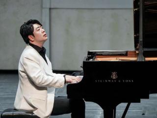 “伊比利亚狂想”郎朗独奏音乐会羊城落幕