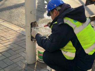 石家庄：“人防+技防”精细化管护点亮城市夜色