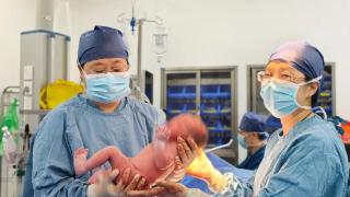 生死时速6小时!北京大学人民医院青岛医院多学科协作成功抢救双胎妈妈,这场保卫战太惊险!