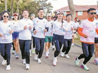 鼓浪屿早餐跑昨日举行 7公里奔跑邂逅世遗风情