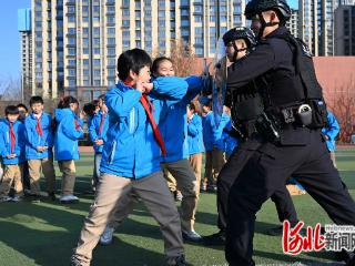 石家庄市新华区：警营体验课进校园