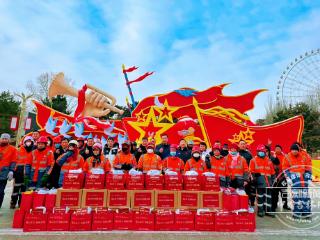 新春走基层｜为一线环卫工人寒冬送温暖