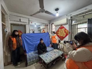 济宁市太白湖新区石桥镇秋和社区开展“最美夕阳红”志愿服务行动