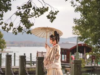 2025年浙江省十大天气气候事件“出炉” 高温站“C位” 2026年的天气似乎依旧不太平静