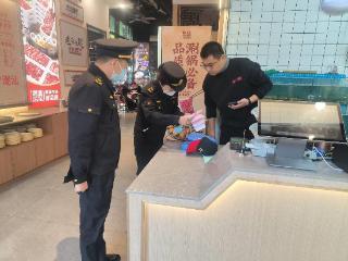 南京秦淮：全力保障第40届秦淮灯会消费安全