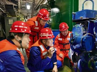 中交一航局二公司船舶分公司开展“碳路先锋，绿动未来”节能减排活动