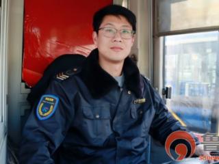 真“拾金不昧”！捡到价值十多万的黄金首饰 城运好司机悉数物归原主