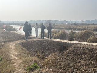 弋阳县清湖乡人大监督护航水利修复