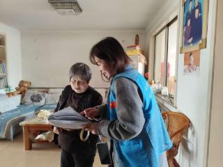 济南市莱芜区凤城街道董花园社区：用心织密关爱网 用情温暖夕阳红