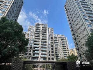 1060万元买入锦绣公馆，如今980万元挂牌，房东一年亏近百万