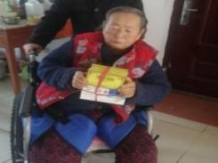 银山镇残联开展“集善爱心药箱”活动