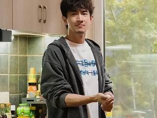 《马腾你别走》上映 林更新变身“中年废柴”