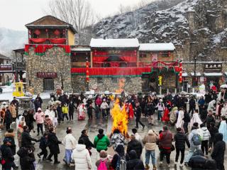 冬游恋乡·太行水镇