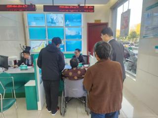 农行泰安新华支行:一份特殊的金融服务，一次暖心的农行守护