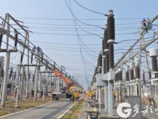 南方电网贵州兴义供电局：电网检修保供忙 温暖电力迎新春