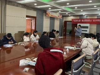 园东社区：巧手拼卫星，童心向太空