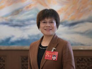 济南市人大代表宫春：优化职称评审与岗位设置，乡村学校教师职称评审单独划定名额