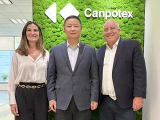 史丹利董事长高进华会见加拿大钾肥公司副总裁Matt Albrecht