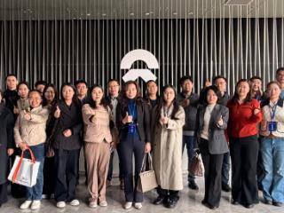 新乡职业技术学院副校长原淑慧赴沪苏调研交流