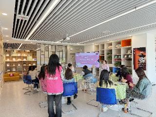 这是一场跨越四季的守护与成长