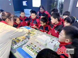 秦皇岛经开区第一小学开展人工智能科技实践活动