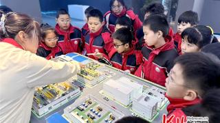 秦皇岛经开区第一小学开展人工智能科技实践活动