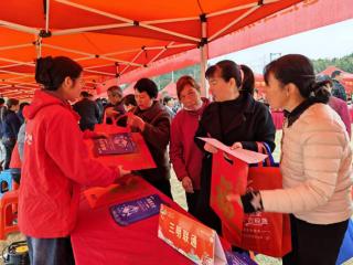 服务送下乡 惠民暖人心 三明联通沙县分公司助力乡村振兴